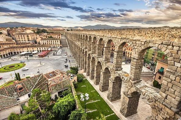 excursion-a-segovia-historia-y-belleza-en-una-ciudad-monumental